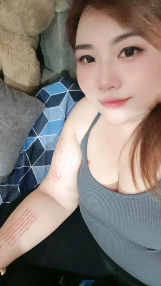Sanny or Bowwy 上傳的 GIF