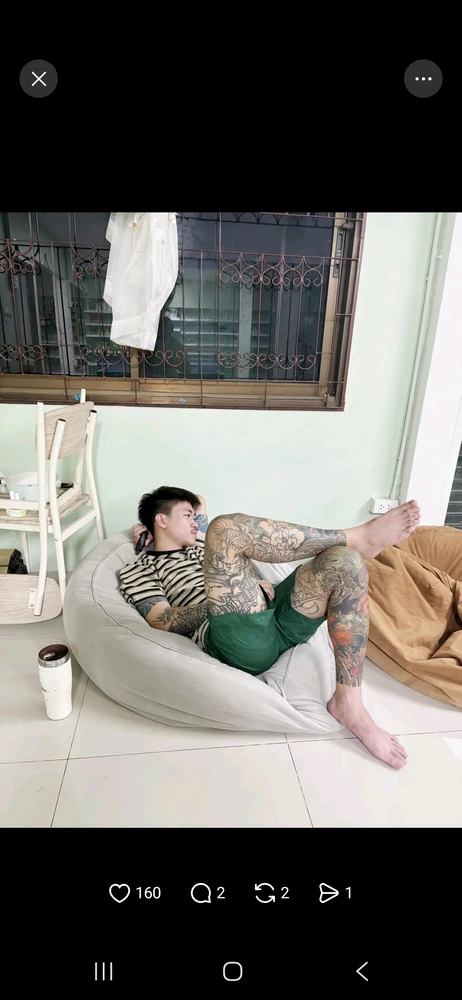 GIF uploaded by Dominic 도미닉 ドミニク