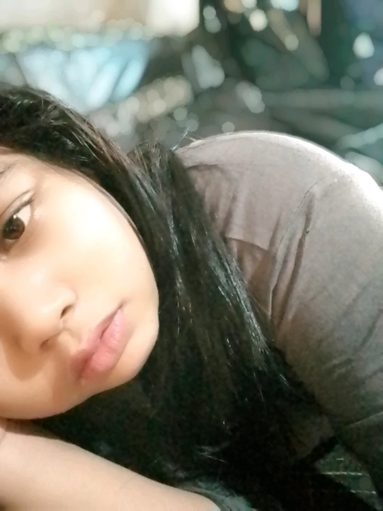 Camelia 上傳的 GIF