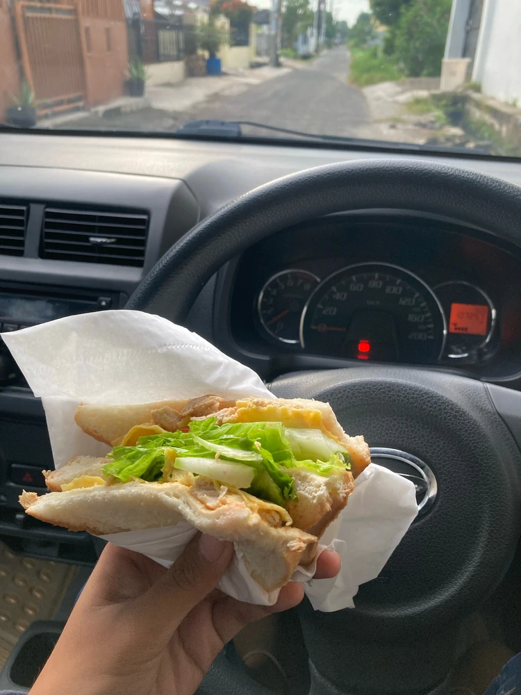 Enik жүктөгөн GIF