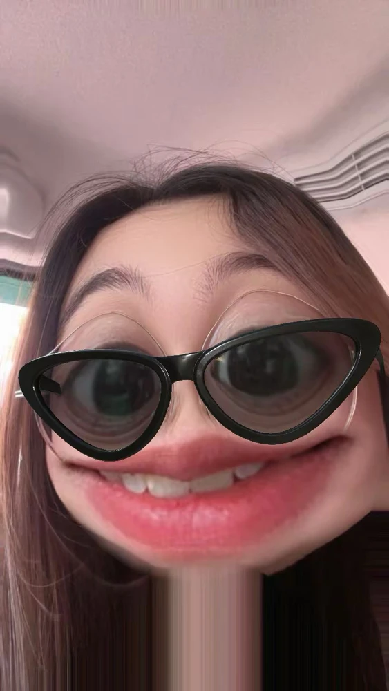 GIF uploaded by Bb