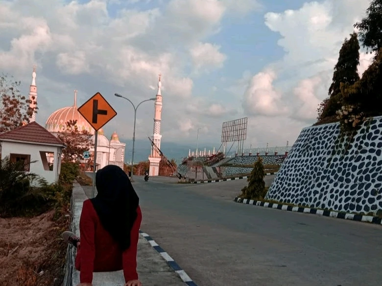 GIF uploaded by Yayu