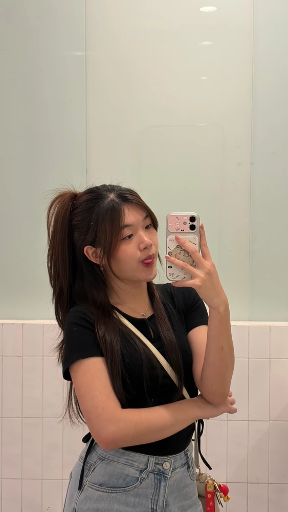 由Liora上传的图片