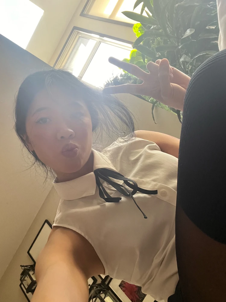 GIF uploaded by Bryanna