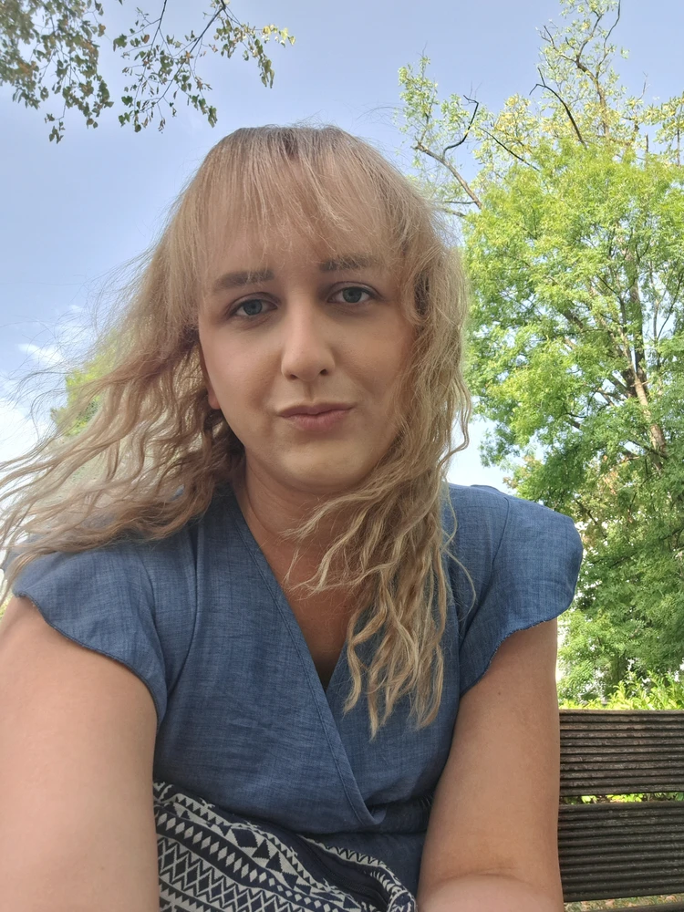GIF uploaded by Bojana