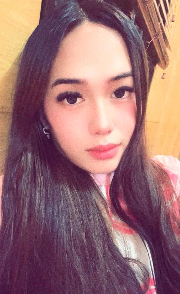 GIF otpremio/la Alyssa Anne