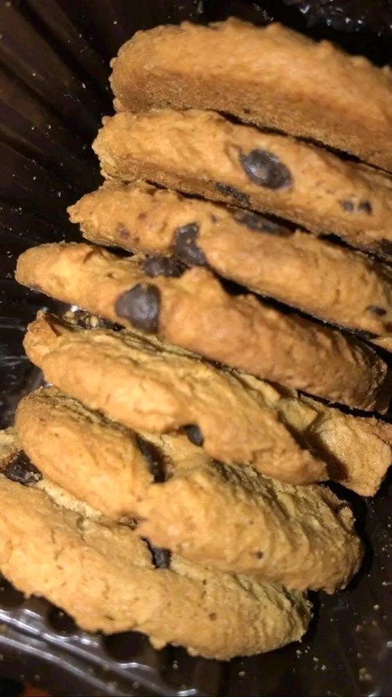 GIF uploaded by Lia