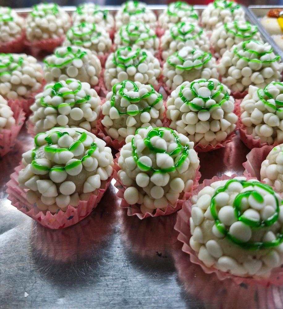 GIF uploaded by Pratik