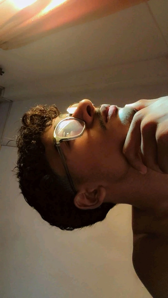 Adill দ্বাৰা আপলোড কৰা GIF