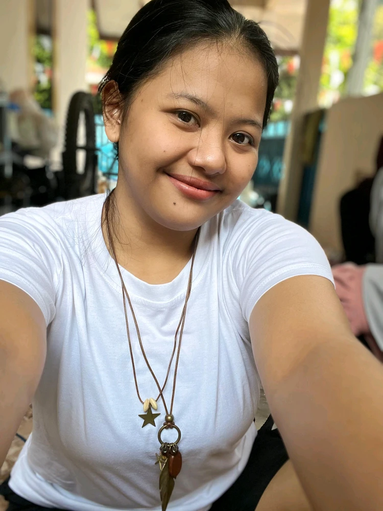 meylaandin 上傳的 GIF
