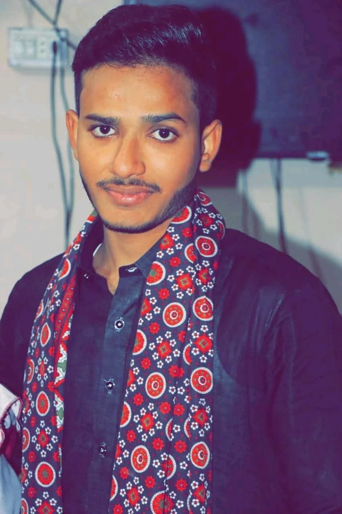 Zawar Mureed Abbas 上傳的 GIF