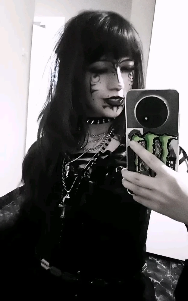 Suzuka/Miyavi 上傳的 GIF