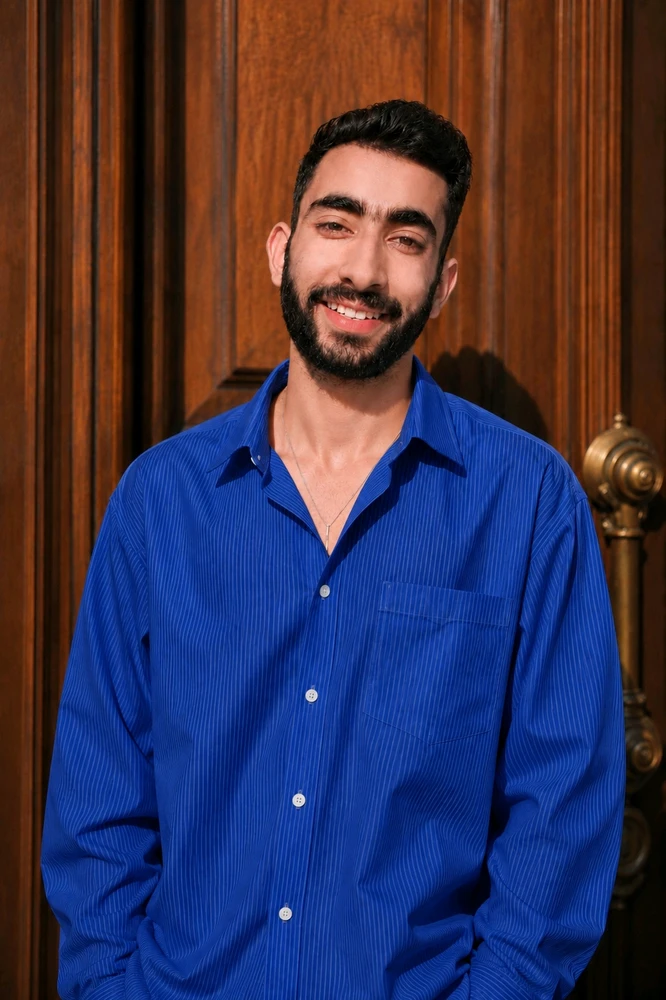 M SAQLAIN上传的GIF