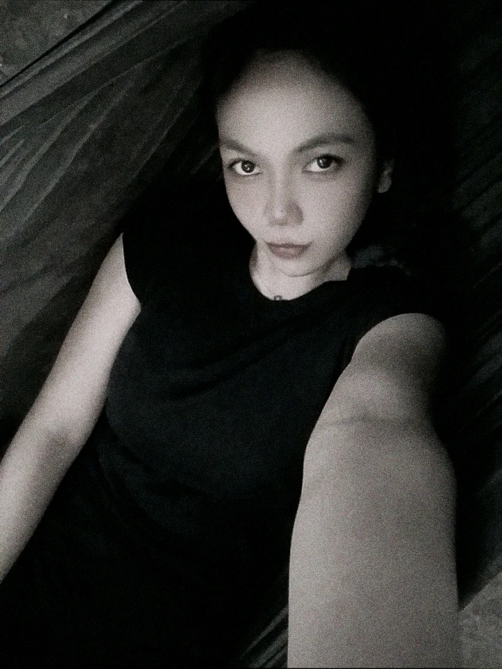 Yessa 🐱🍓上传的GIF