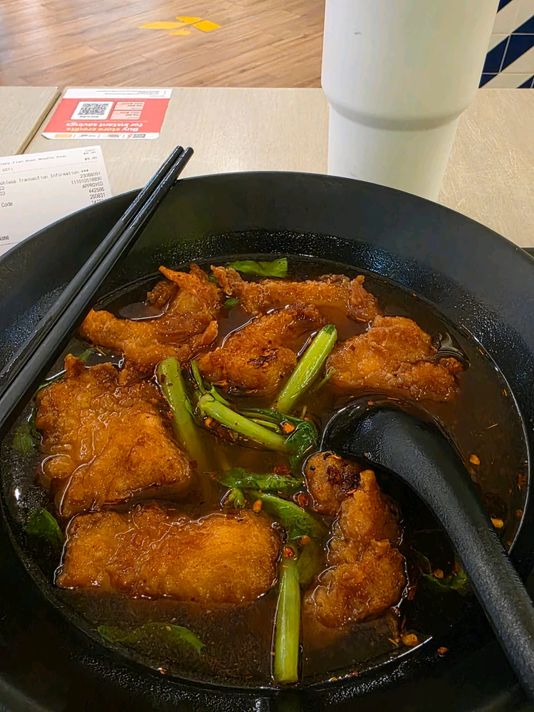 EyeKnee 上傳的 GIF