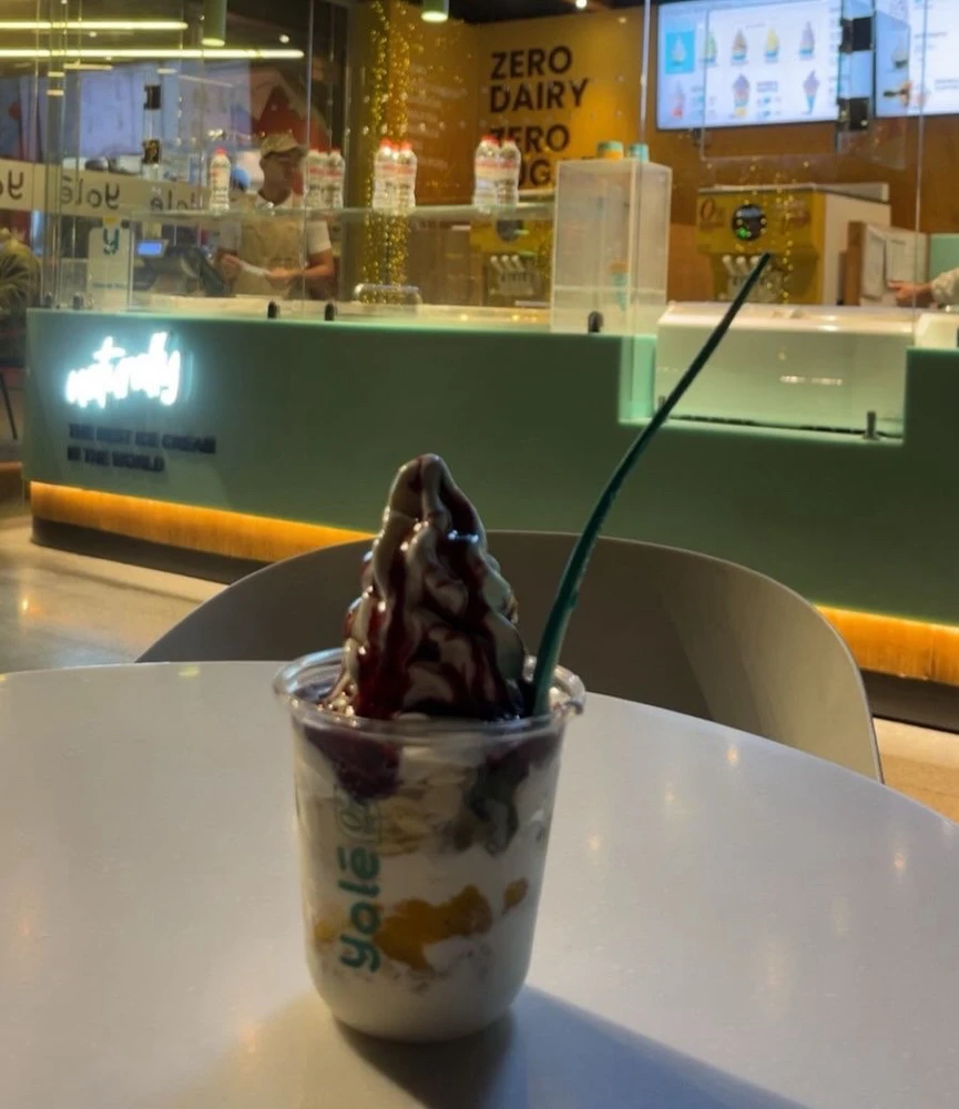 Eman 上傳的 GIF