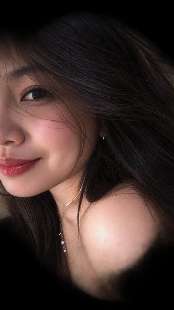 Bella 上傳的 GIF