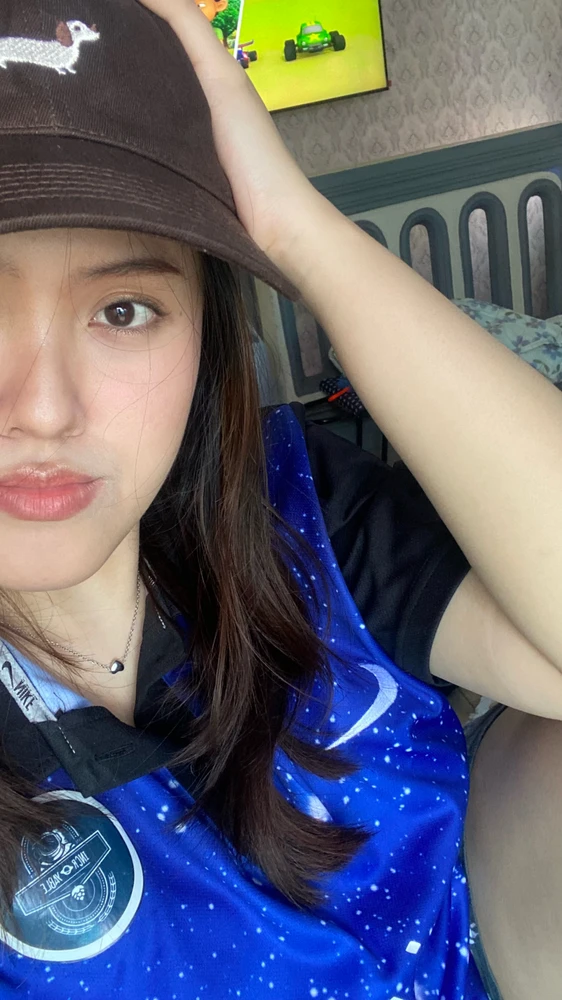 GIF diunggah oleh Lana