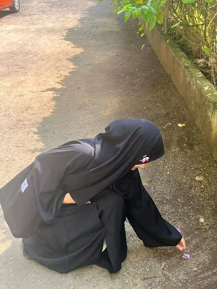Khalida上传的GIF