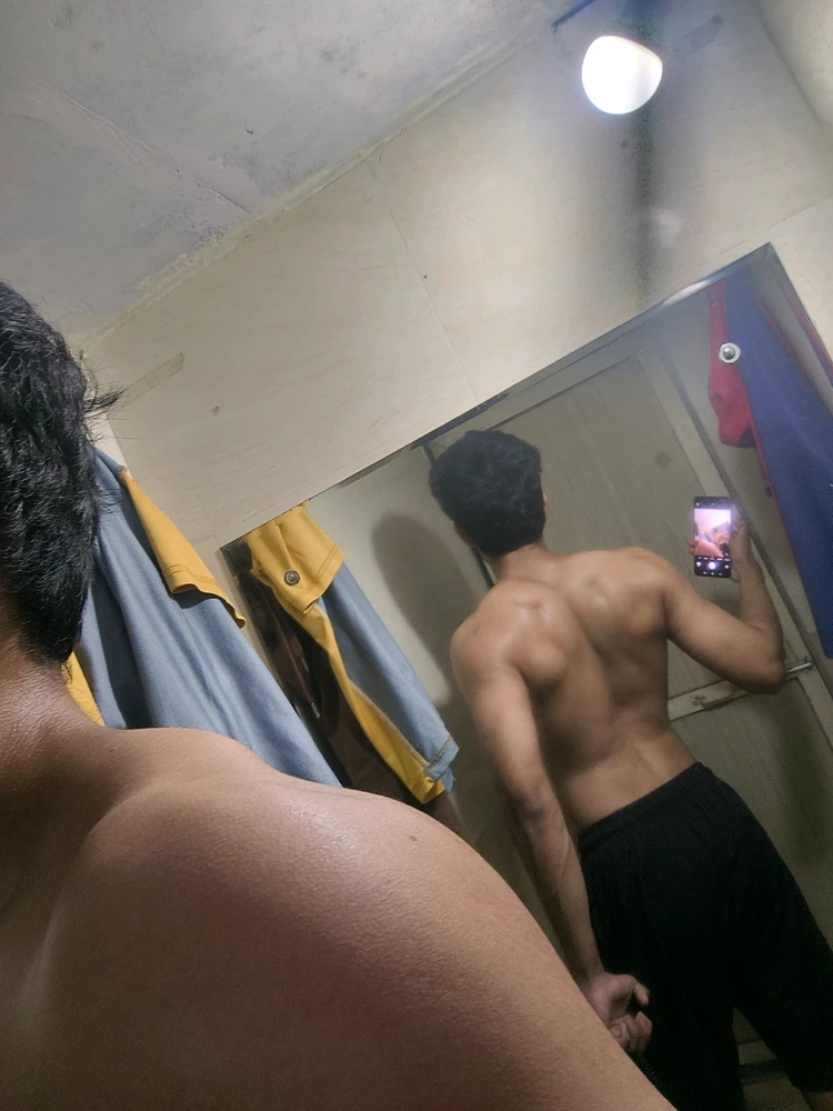 Naizil Dsouza 上傳的 GIF
