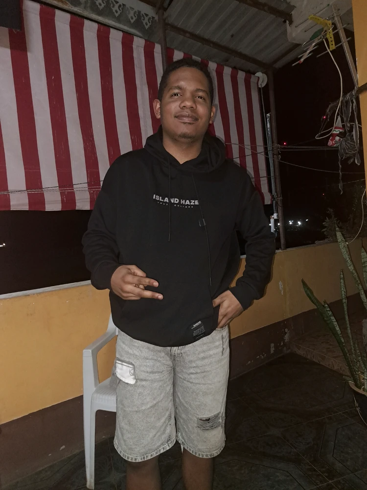 Samuel 上傳的 GIF