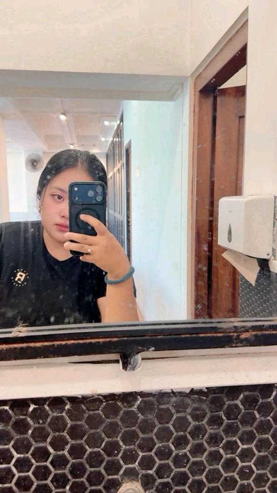 Dwi putri 上傳的 GIF