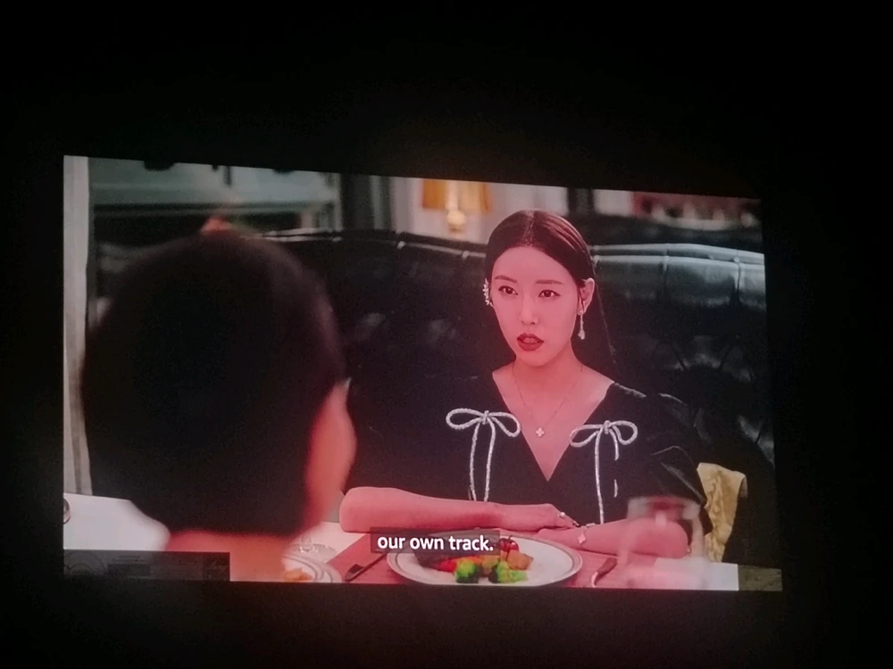 GIF e kentsoeng ke Kabita