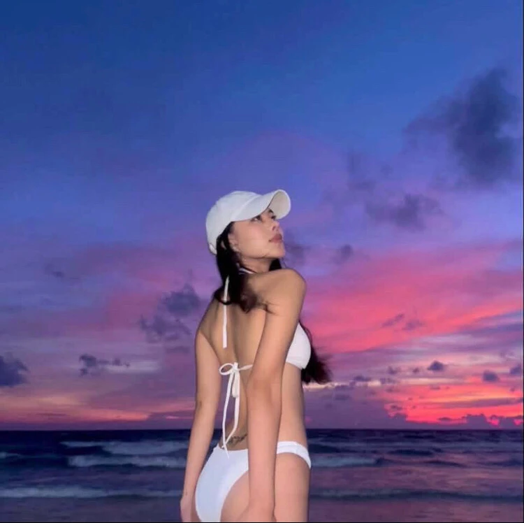 Nicole上傳的圖片