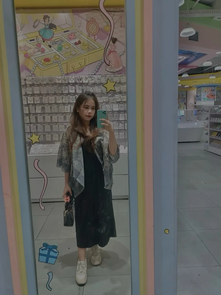 cintyajesika上传的GIF