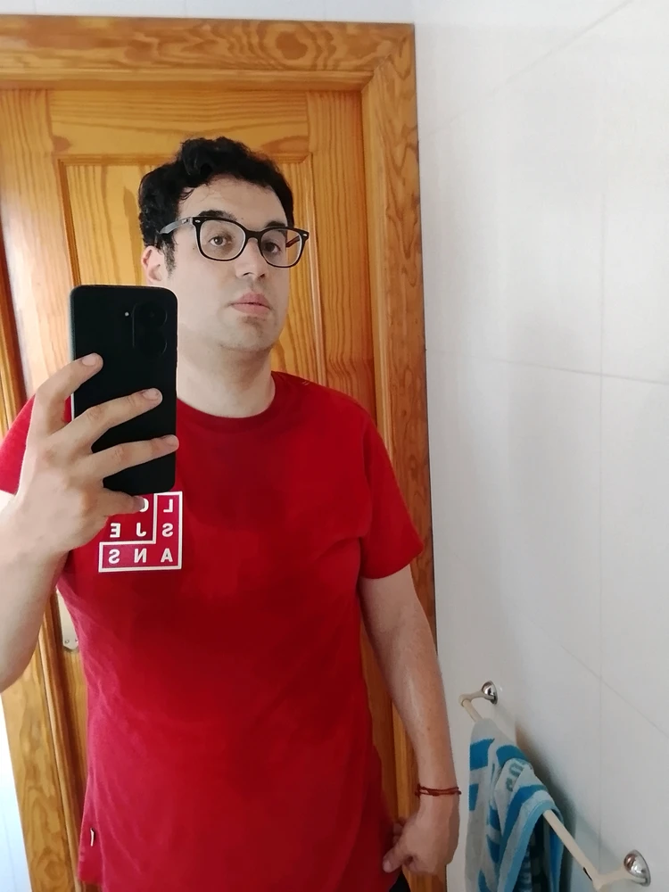 GIF da Sergio ya loda