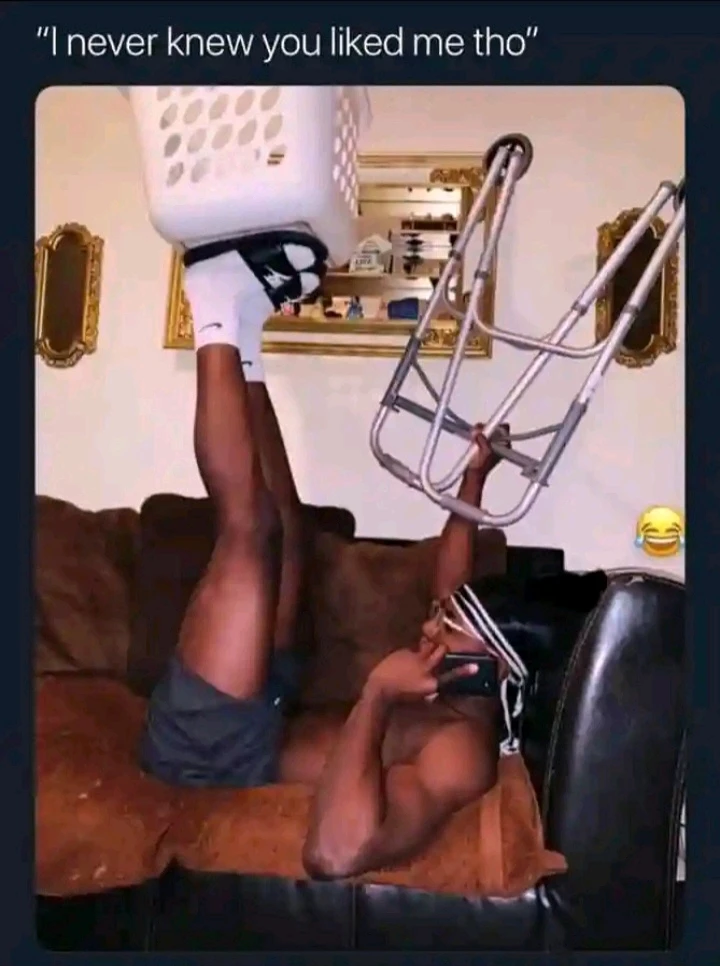 GIF uploaded by Lia