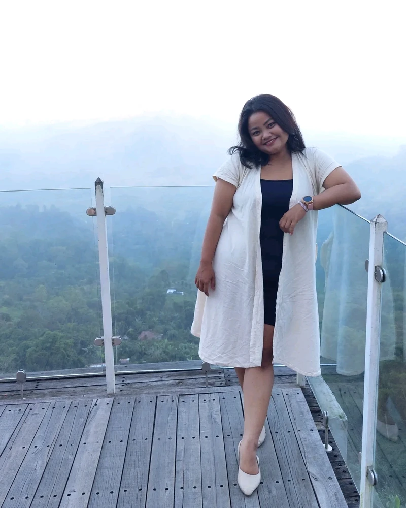 GIF ilipakiwa na Sara
