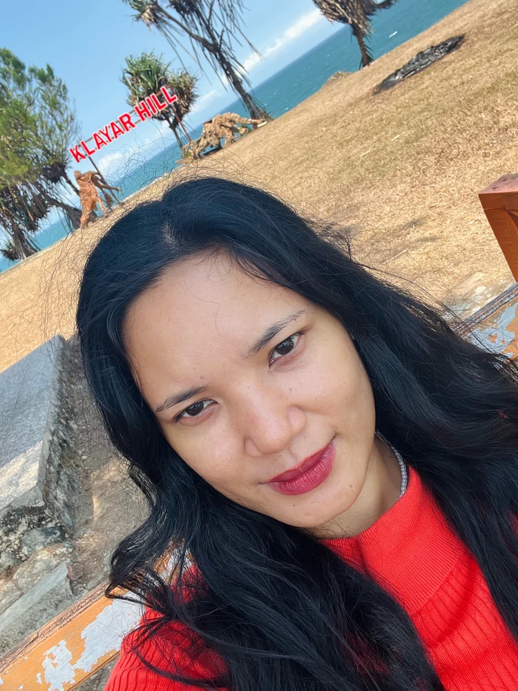 Noni တင်ထားသော ပုံ