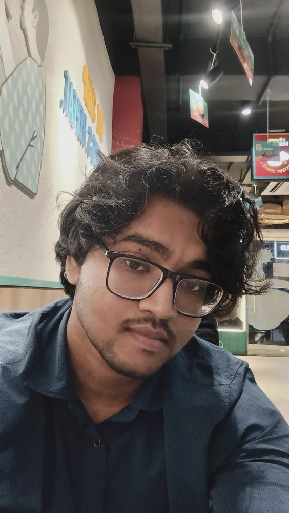 GIF อัปโหลดโดย Om Patel