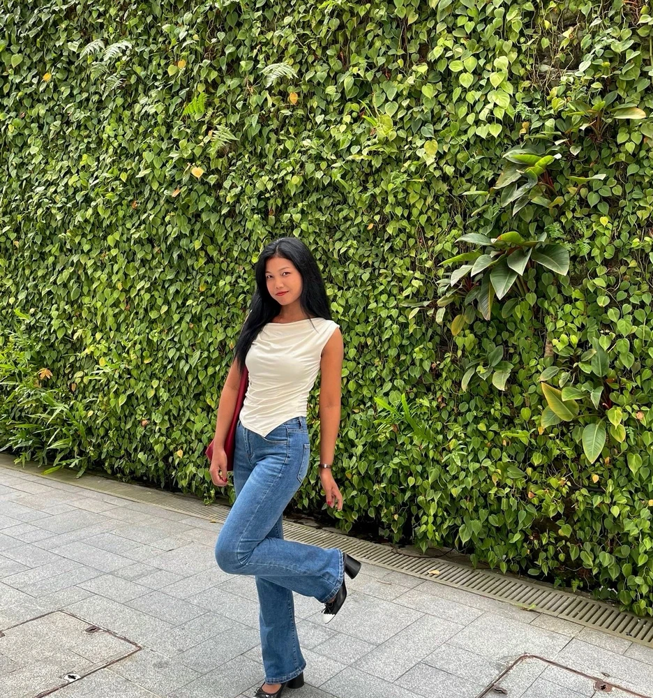 GIF uploaded by Naomi