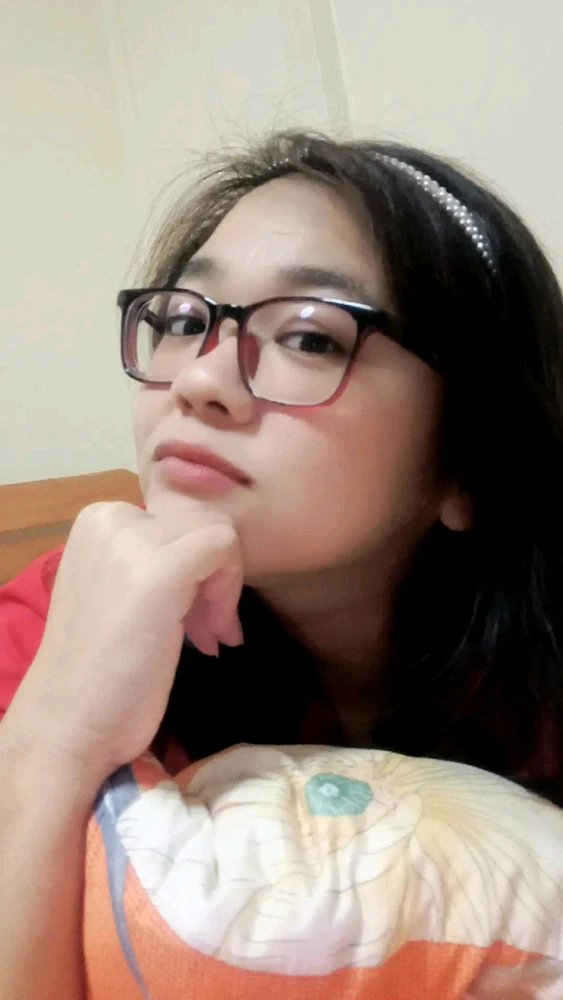 Wulan 上傳的 GIF