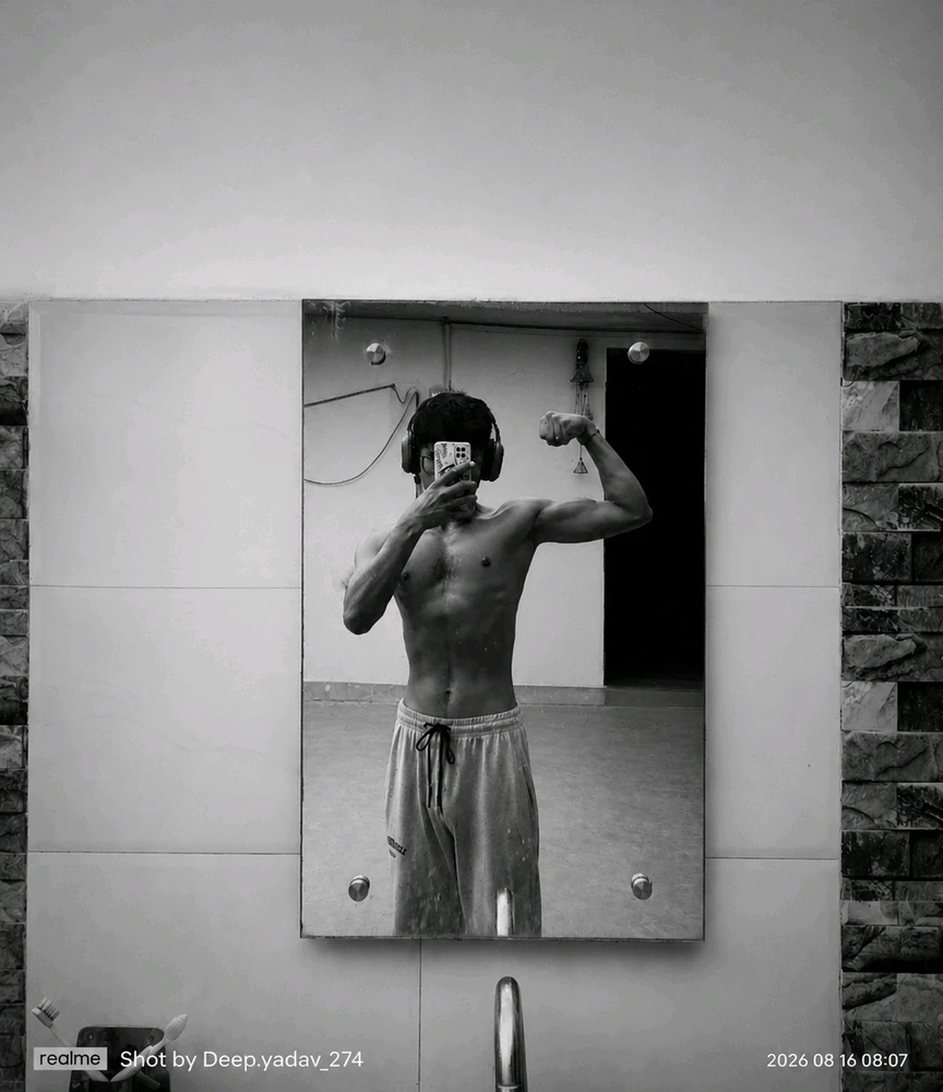 Deep 上傳的 GIF