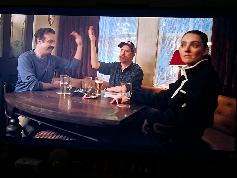 GIF yashyizweho na Bruno