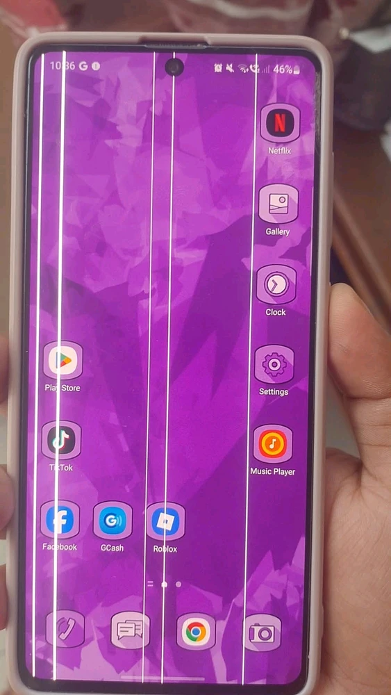 GIF បង្ហោះដោយ Em