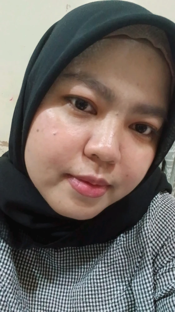 GIF uploaded by Yara
