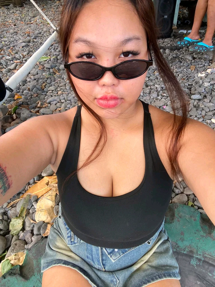 GIF uploaded by Khaye