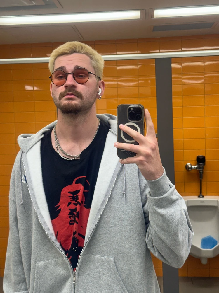 James által feltöltött kép