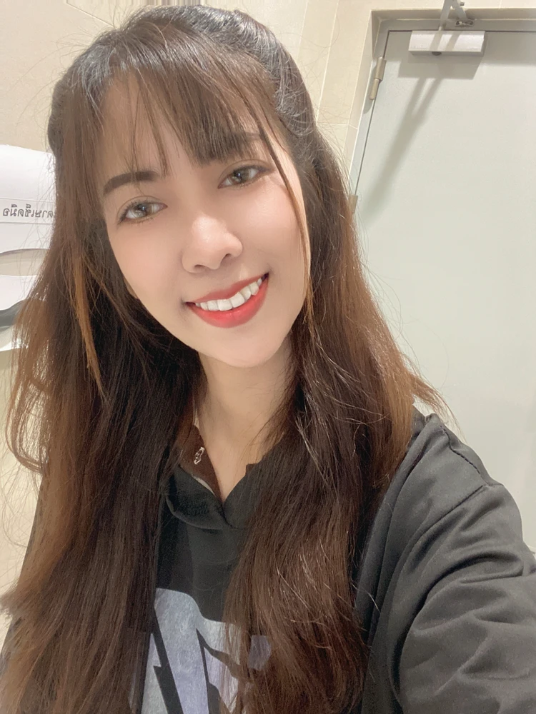 GIF diunggah ku วรัขยา