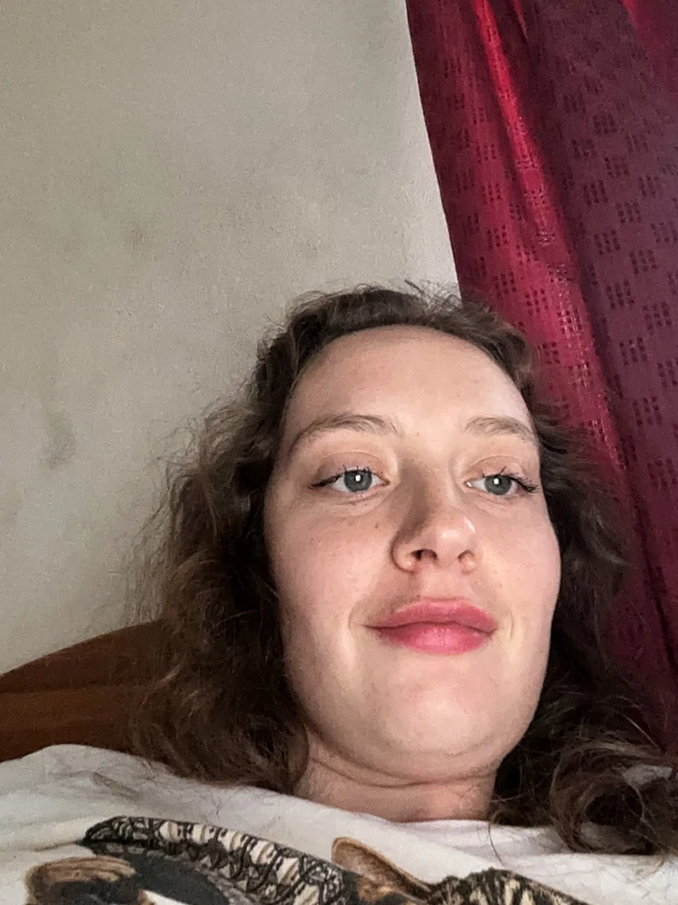 Katie ने अपलोड केलेला GIF