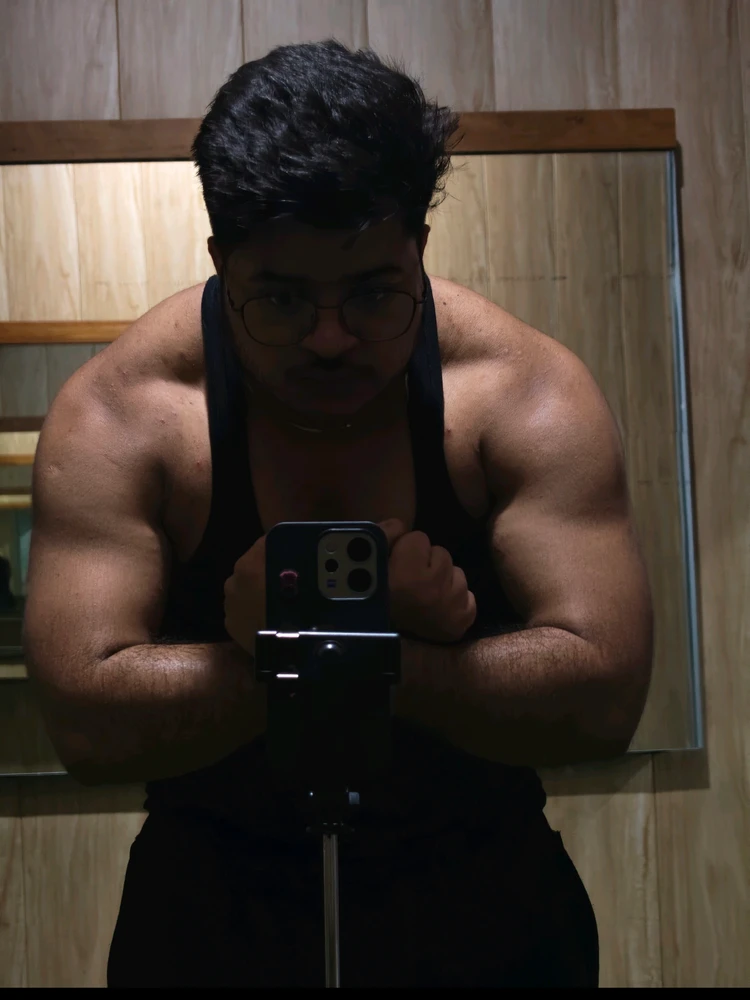 GIF dodany przez Piyush