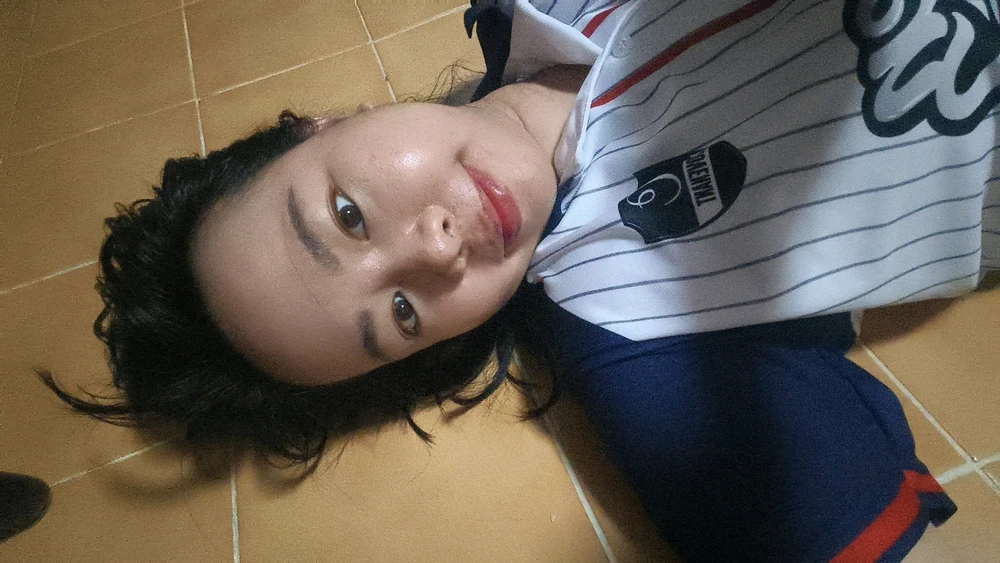 I-GIF ilayishwe ngu-Kan Unique(⁠≧⁠▽⁠≦⁠)カンイヤー