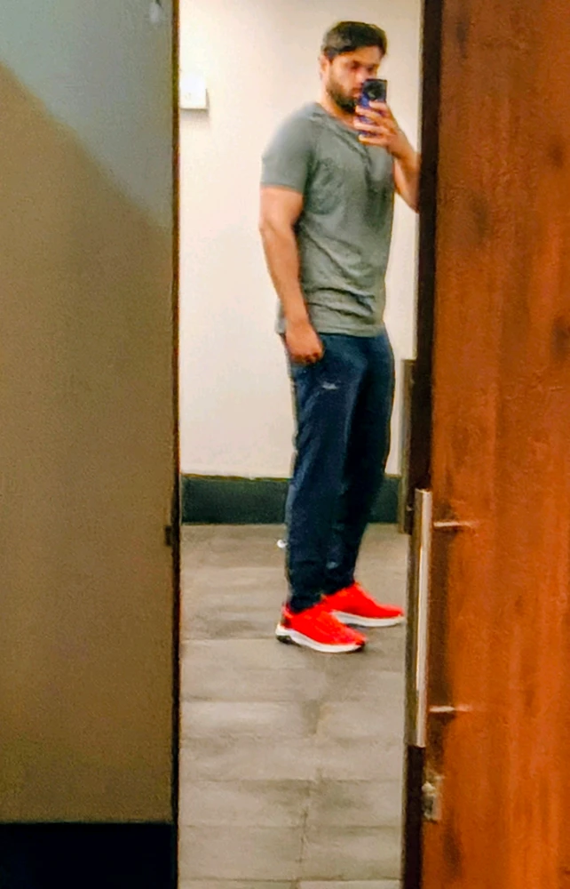 GIF Vaibhav te mete