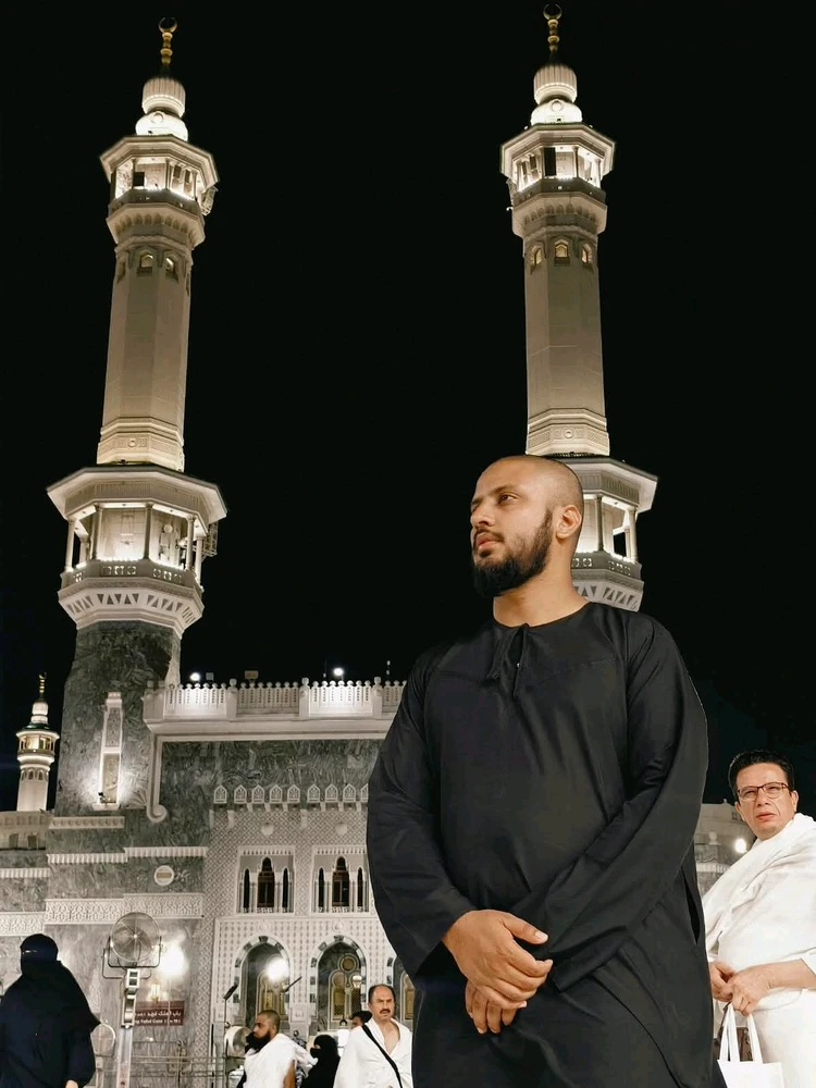 GIF uploaded by Jawad
