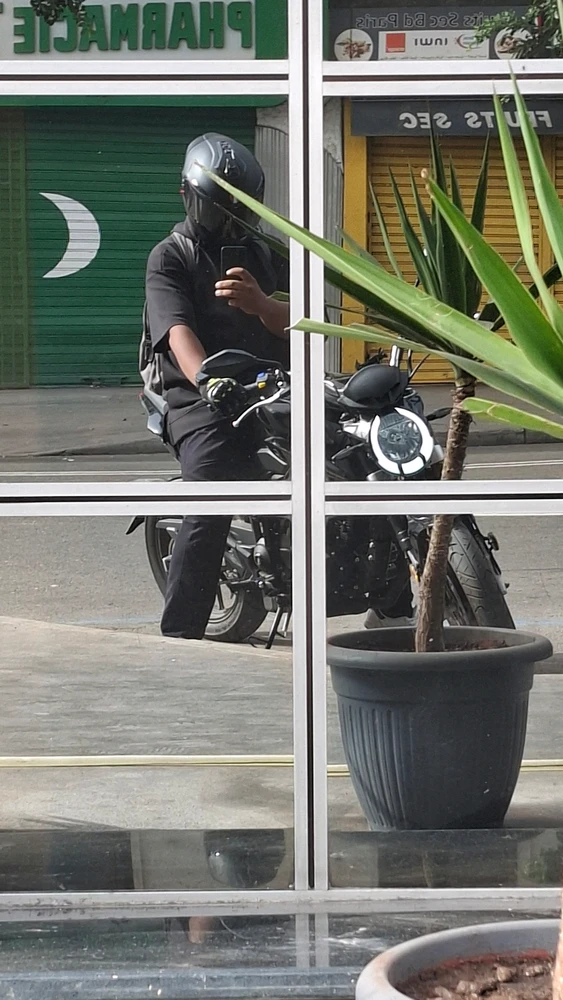 GIF e kentsoeng ke Aman