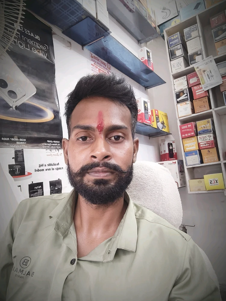 GIF Deepak tərəfindən yükləndi